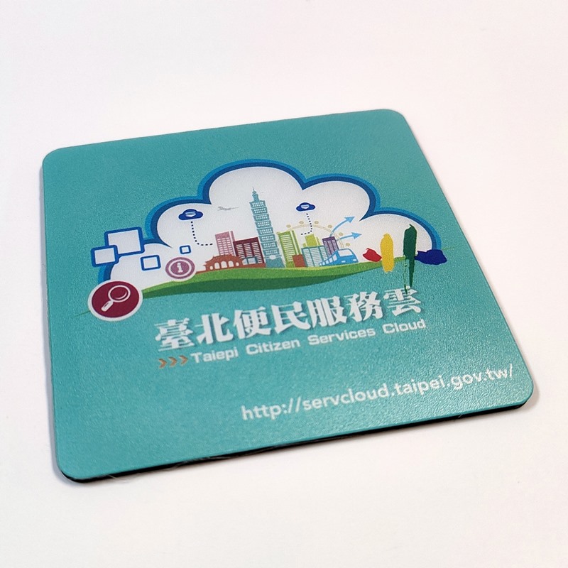 客製化厚杯墊UV印刷與裁切成型 海德堡七色UV印刷彩色厚杯墊